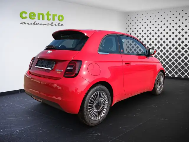 Fiat 500 view 6