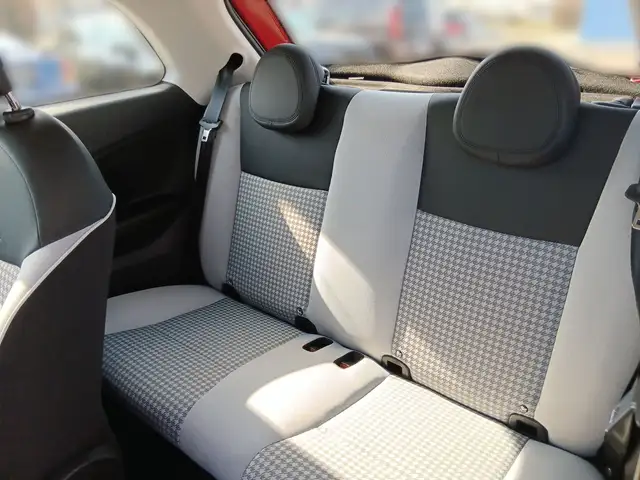 Fiat 500 view 13