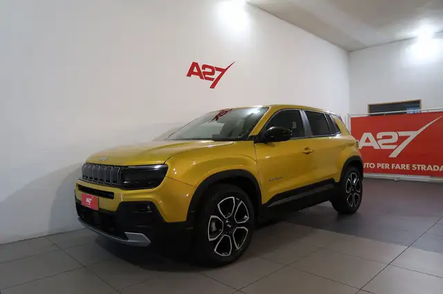 Jeep Avenger view 15