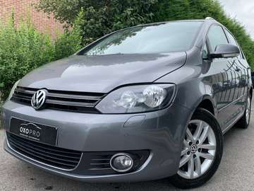 VI 1.6 TDI HIGHLINE 105CV / Gps / Clim Auto / Cruise / Alcantara / PDC / Attache Remorque / CARNET VW / PRIX EMPORTER