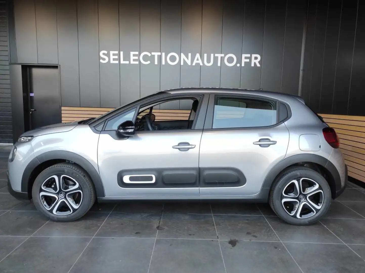 Citroen C3 III PureTech 83 S&amp;S BVM Feel Pack - 2
