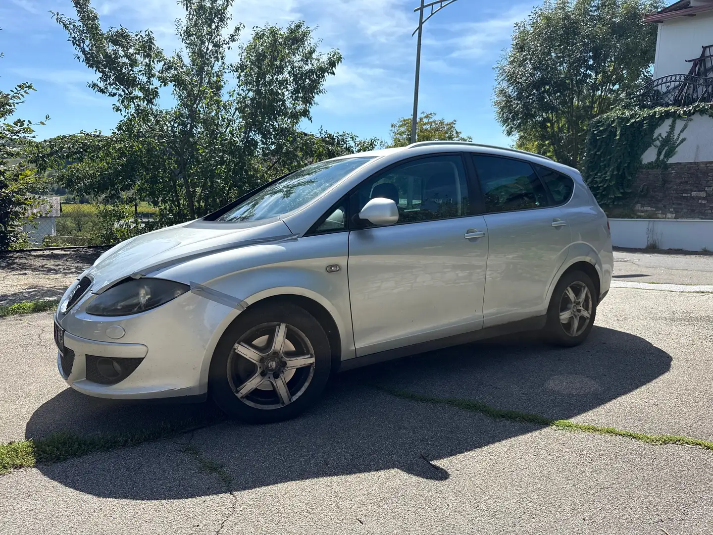 SEAT Altea XL Altea XL Reference 1,9 TDi DPF Reference Grau - 1