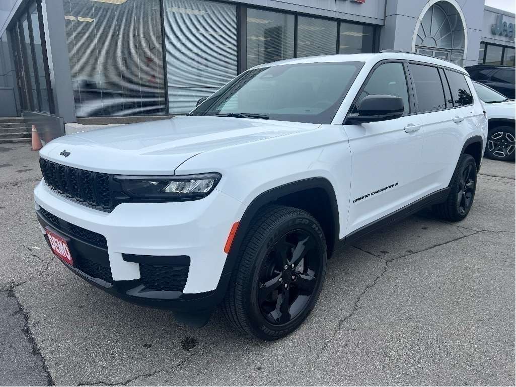 White 2025 Jeep Grand Cherokee L SUV / Crossover Four-Wheel Drive 8-Speed Automatic