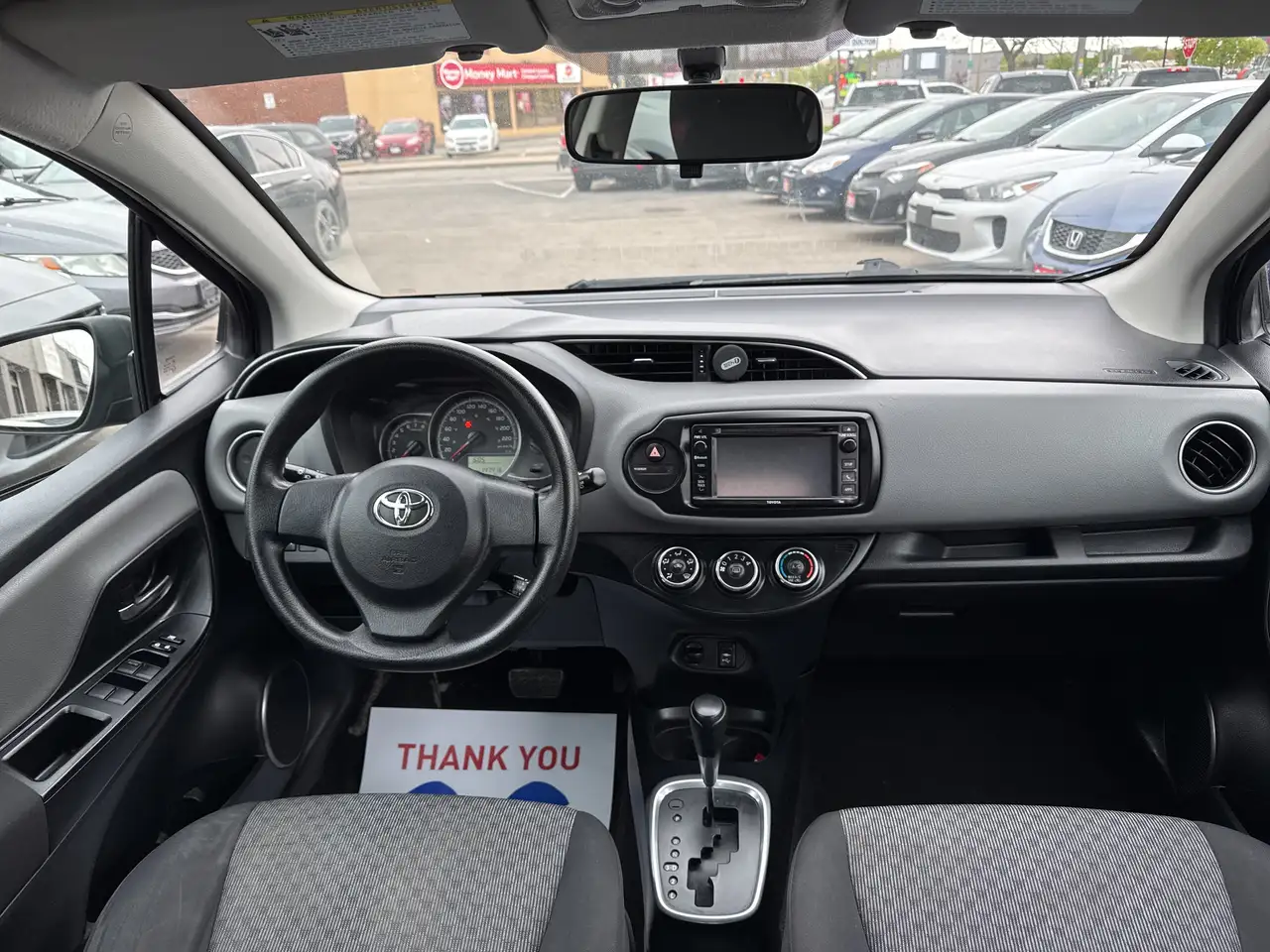 Toyota Yaris снимка Toyota Yaris