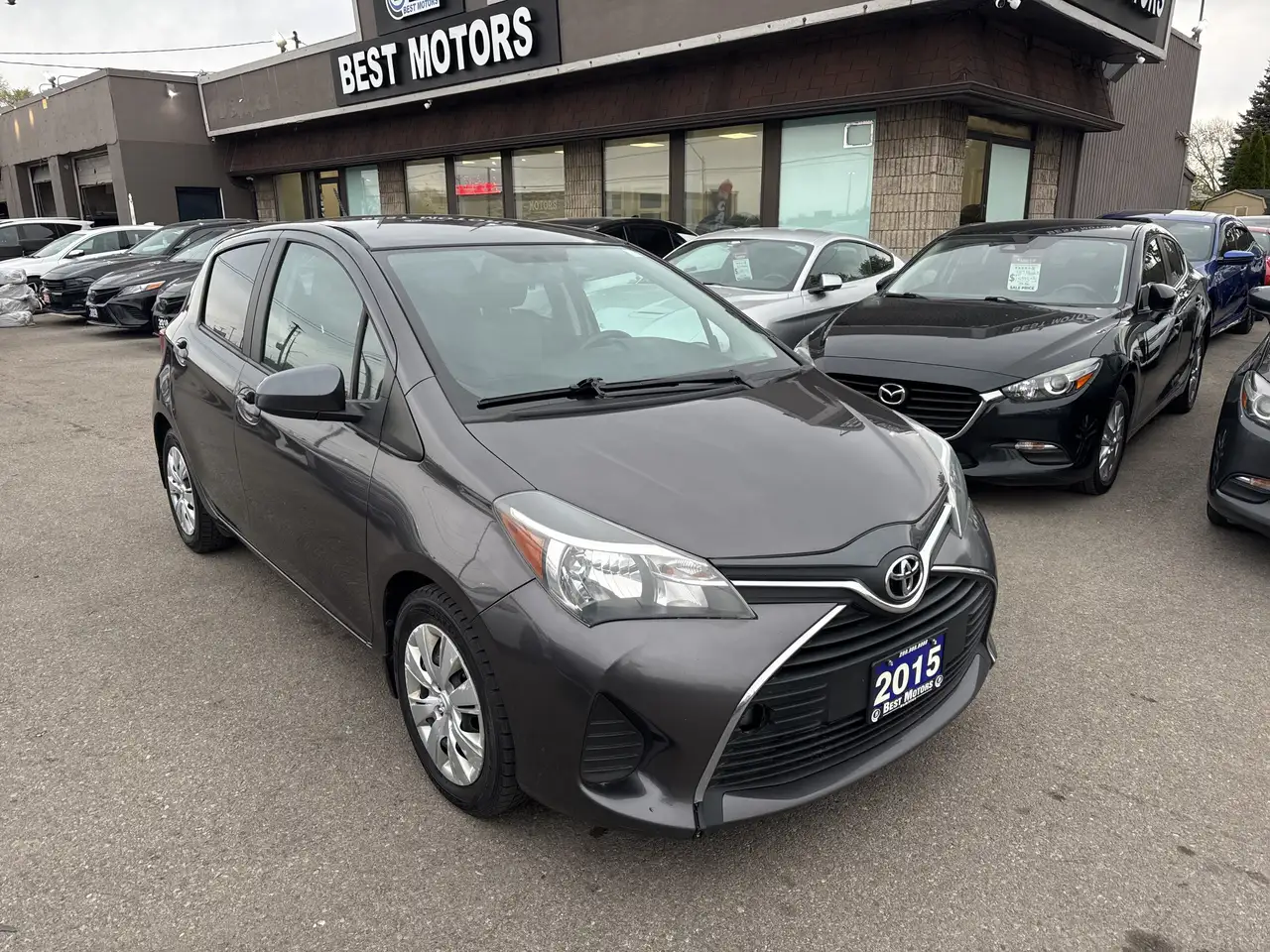 Toyota Yaris снимка Toyota Yaris