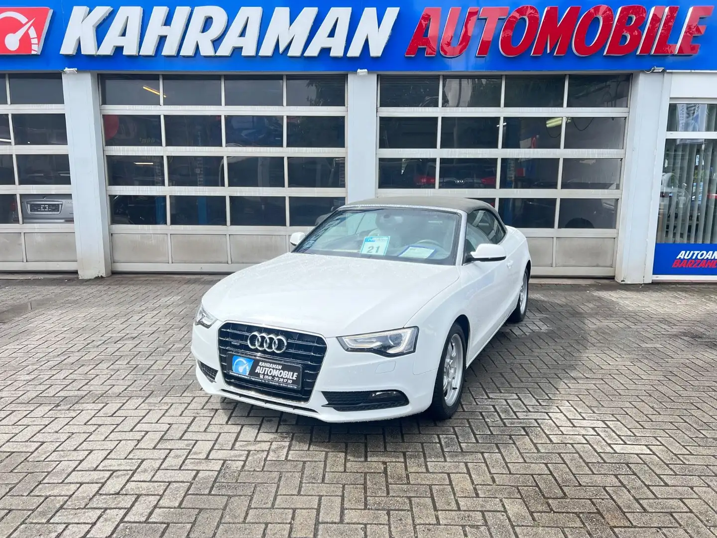 Audi A5 Cabriolet 2.0 TDI quattro Weiß - 1