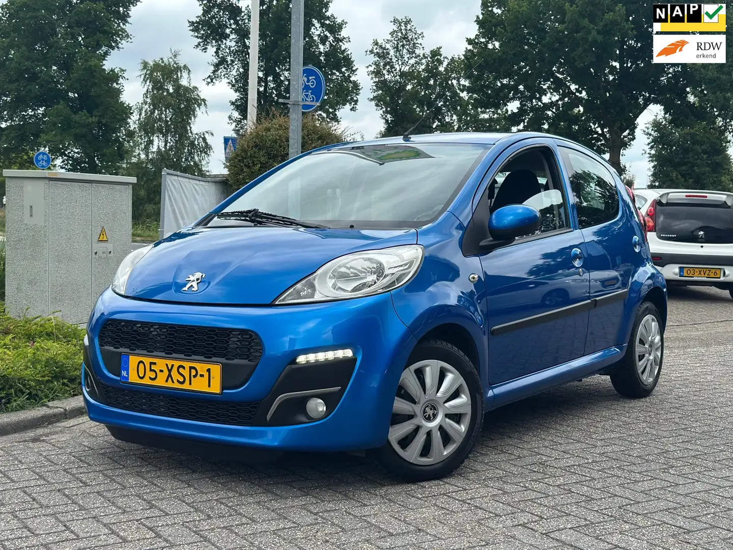 Peugeot 107 1.0 Active AUTOMAAT airco led Bleu - 1