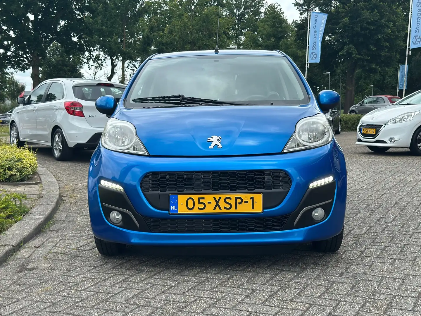 Peugeot 107 1.0 Active AUTOMAAT airco led Bleu - 2
