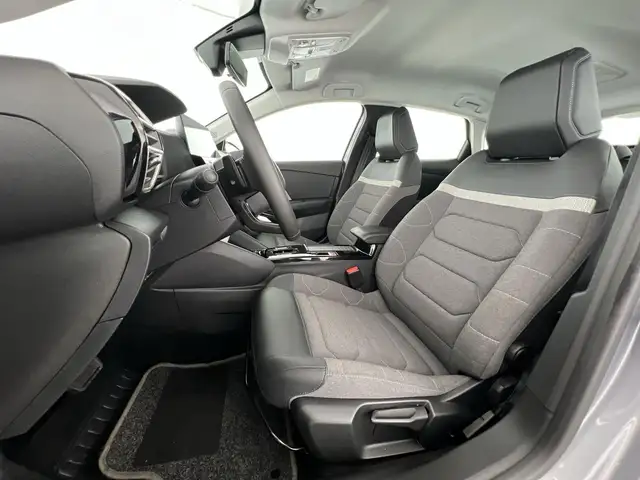 Citroen C4 view 8