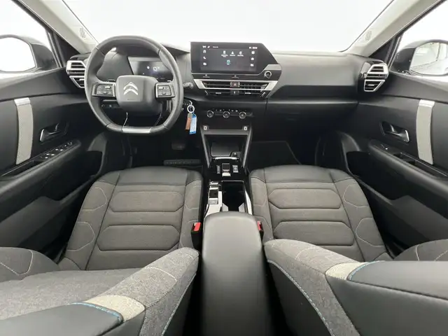 Citroen C4 view 7