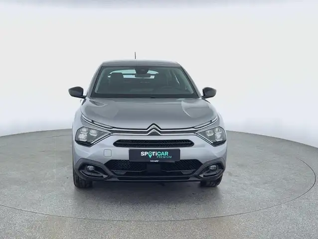 Citroen C4 view 2