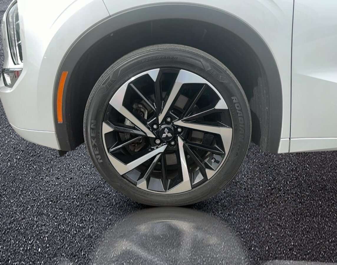 used 2022 Mitsubishi Outlander car, priced at $27,999