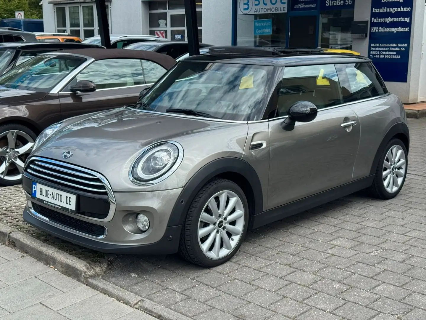 MINI Cooper Aut. Chili HUD*PANO*H&K*Leder*Navi*LED* Silber - 1
