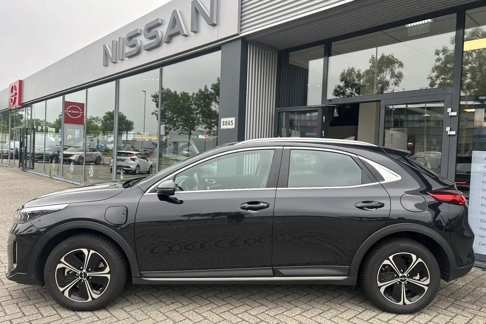Kia XCeed 1.6 GDi PHEV DynamicLine Zwart - 2