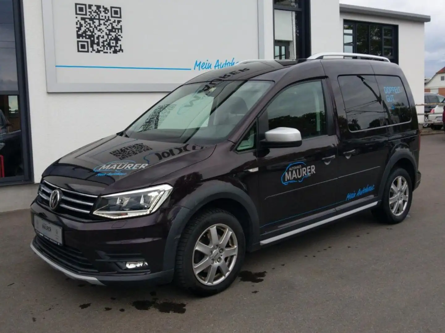 Volkswagen Caddy Alltrack 2,0 TDI DSG Xenon Navi PDC Schwarz - 2