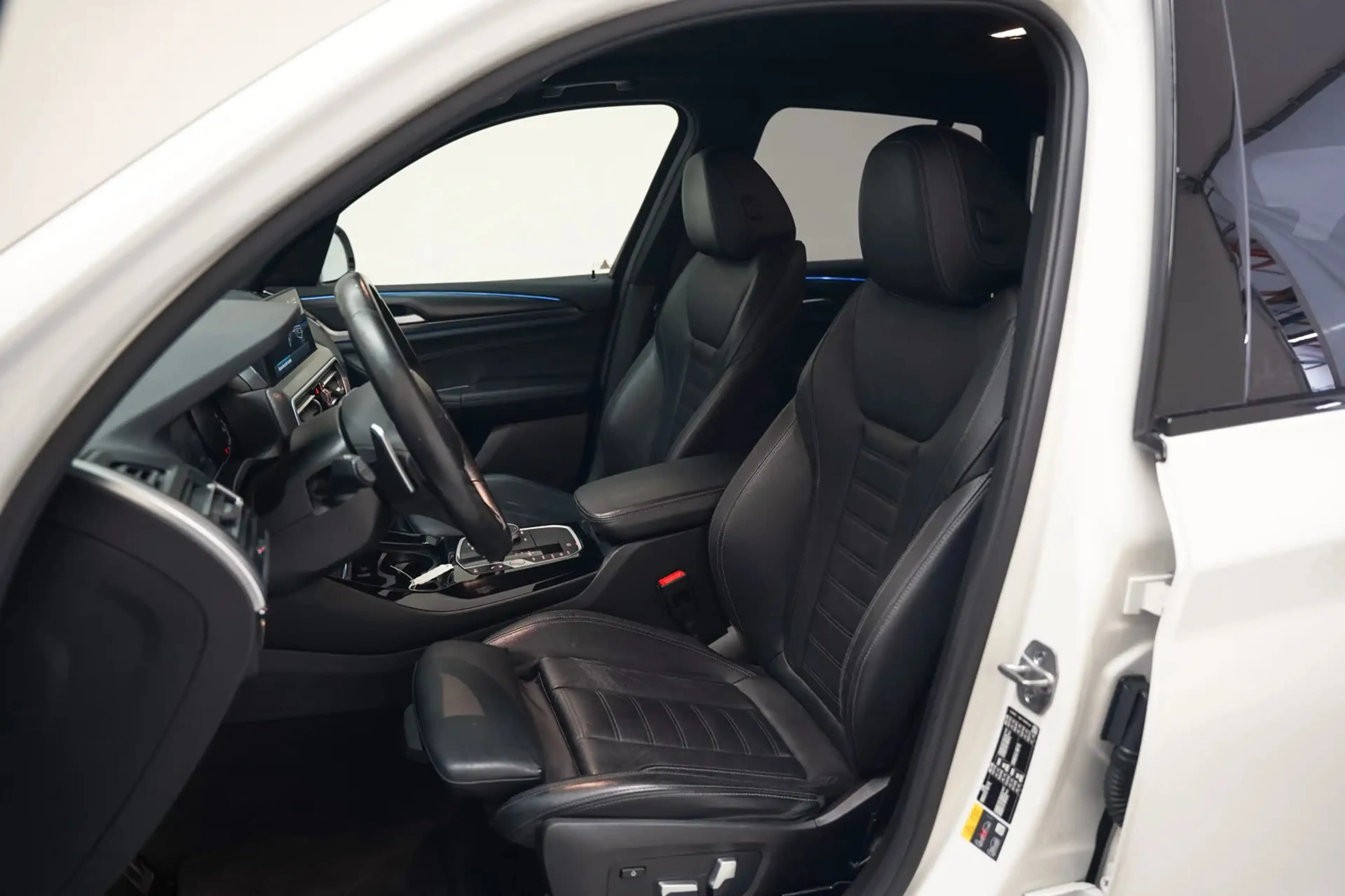 BMW X3 xDrive 30e M-Sport High Executive Aut. [ Head-up L — photo 9