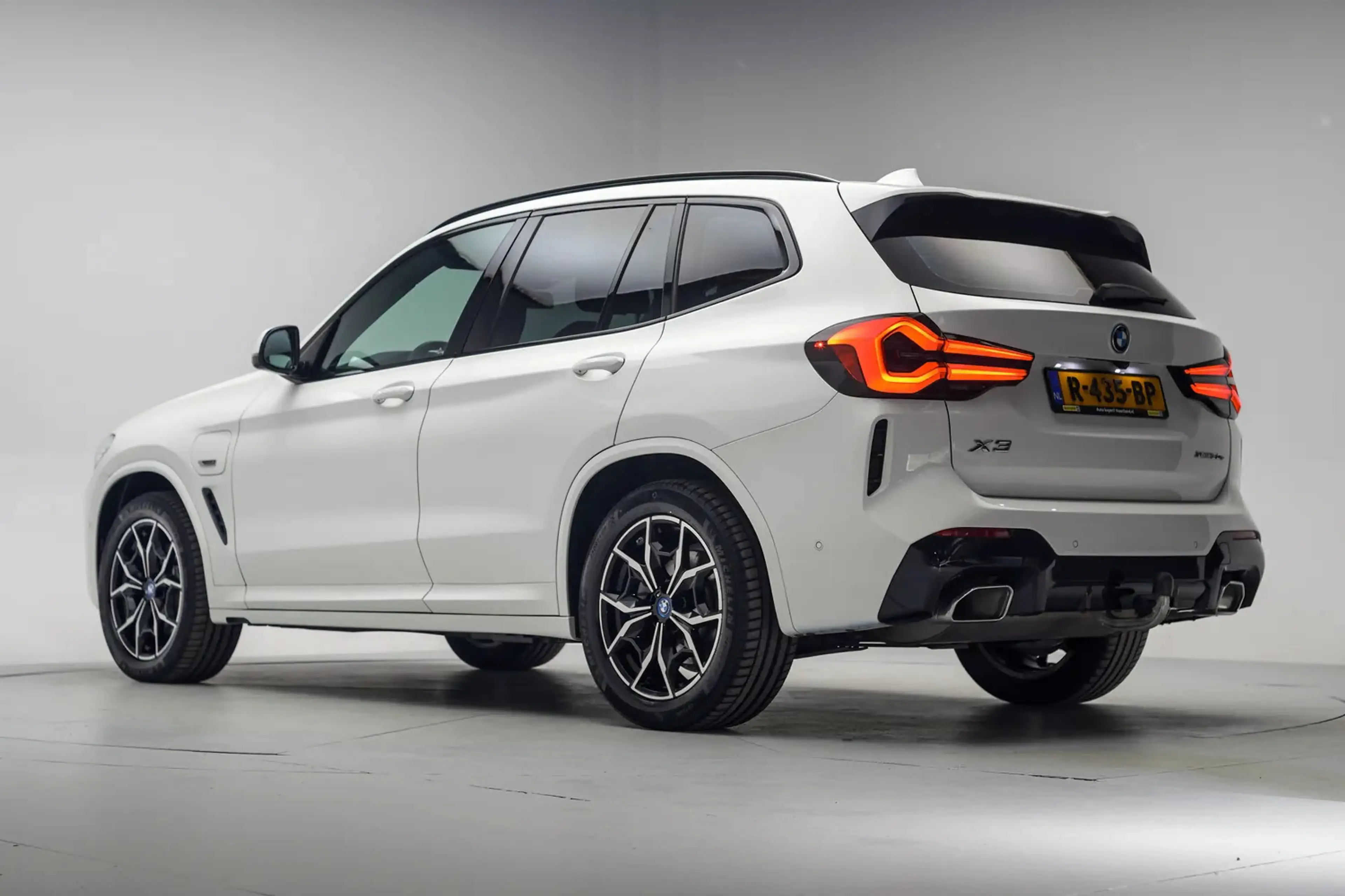 BMW X3 xDrive 30e M-Sport High Executive Aut. [ Head-up L — photo 3