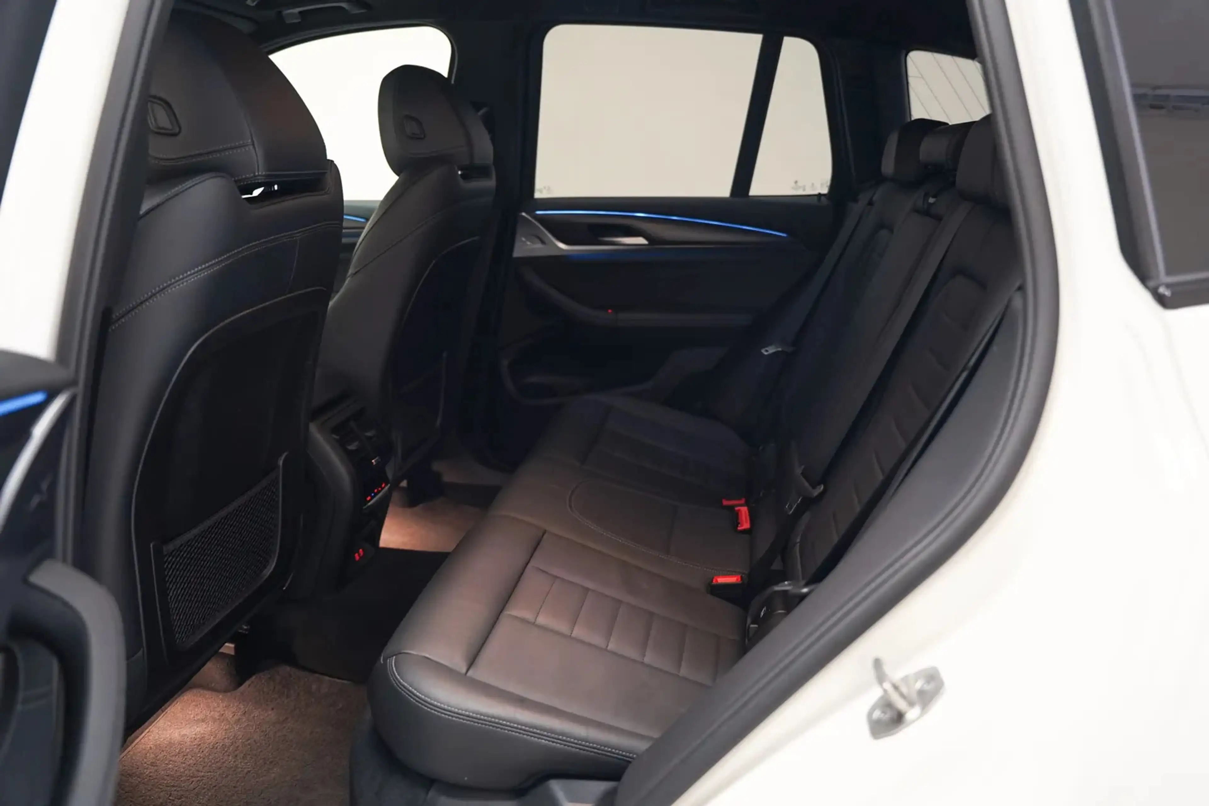 BMW X3 xDrive 30e M-Sport High Executive Aut. [ Head-up L — photo 14