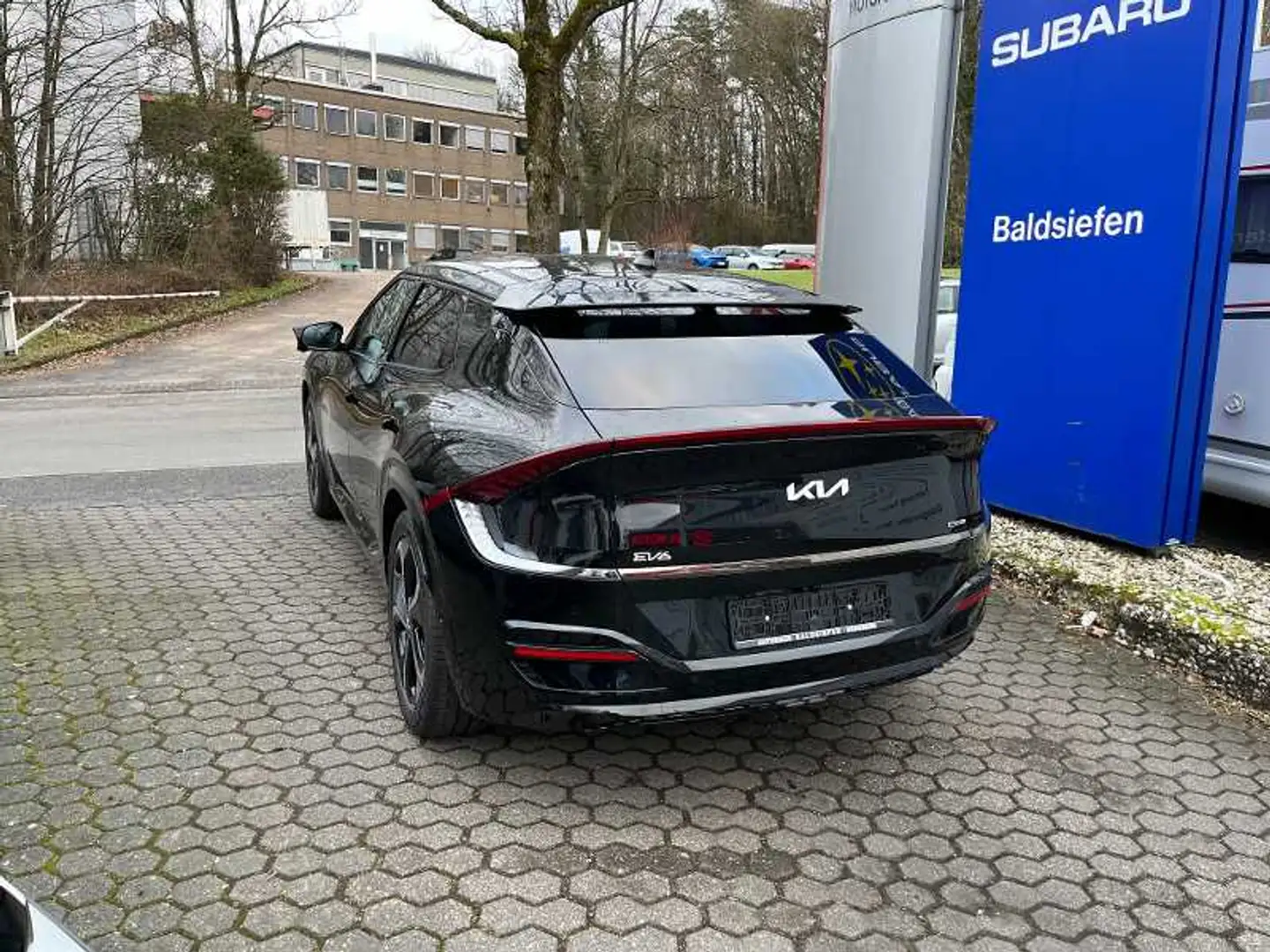 Kia EV6 77.4-kWh RWD GT-Line, Assist+, GD, Sound Schwarz - 2