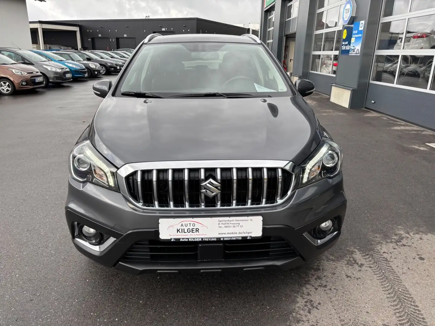 Suzuki SX4 S-Cross 1.4 Boosterjet Comfort AllGrip AHK Gris - 2