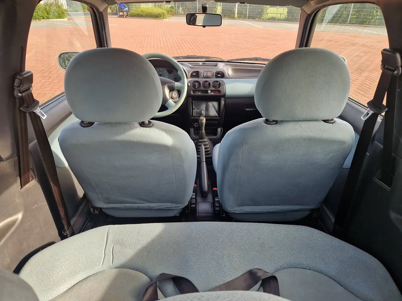 Nissan Micra 1.4 Miracle, foto 5