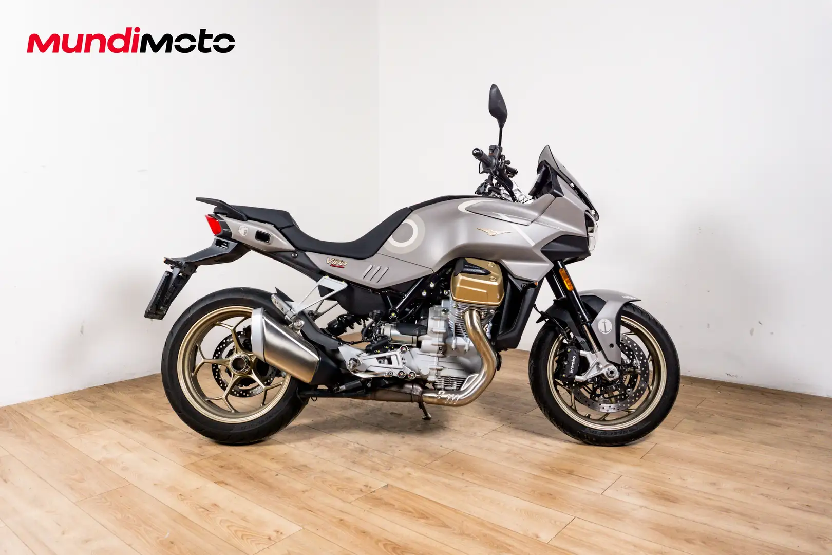 Moto Guzzi V 100 - 1