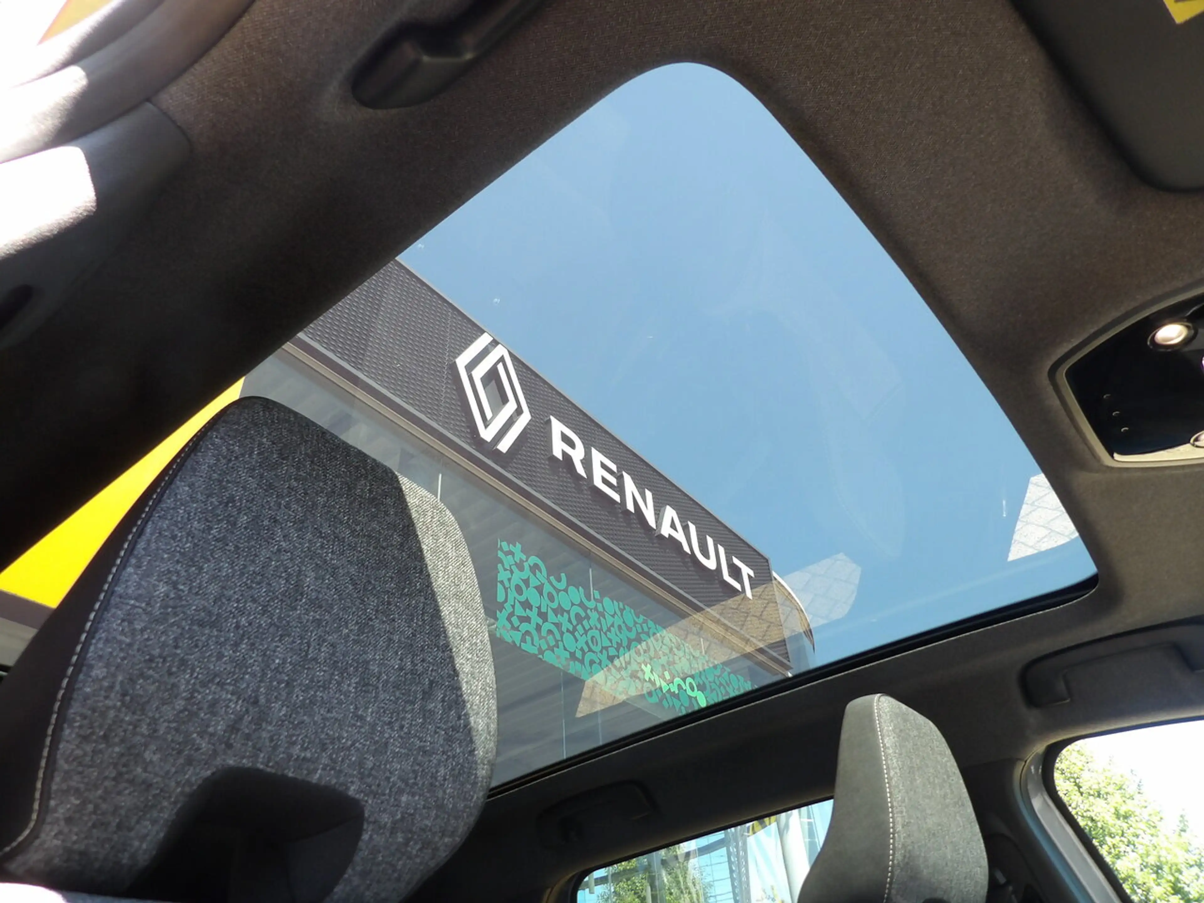 Renault Austral NEW MODEL Techno Mild Hybrid 150 EDC + Winterpa... — photo 6