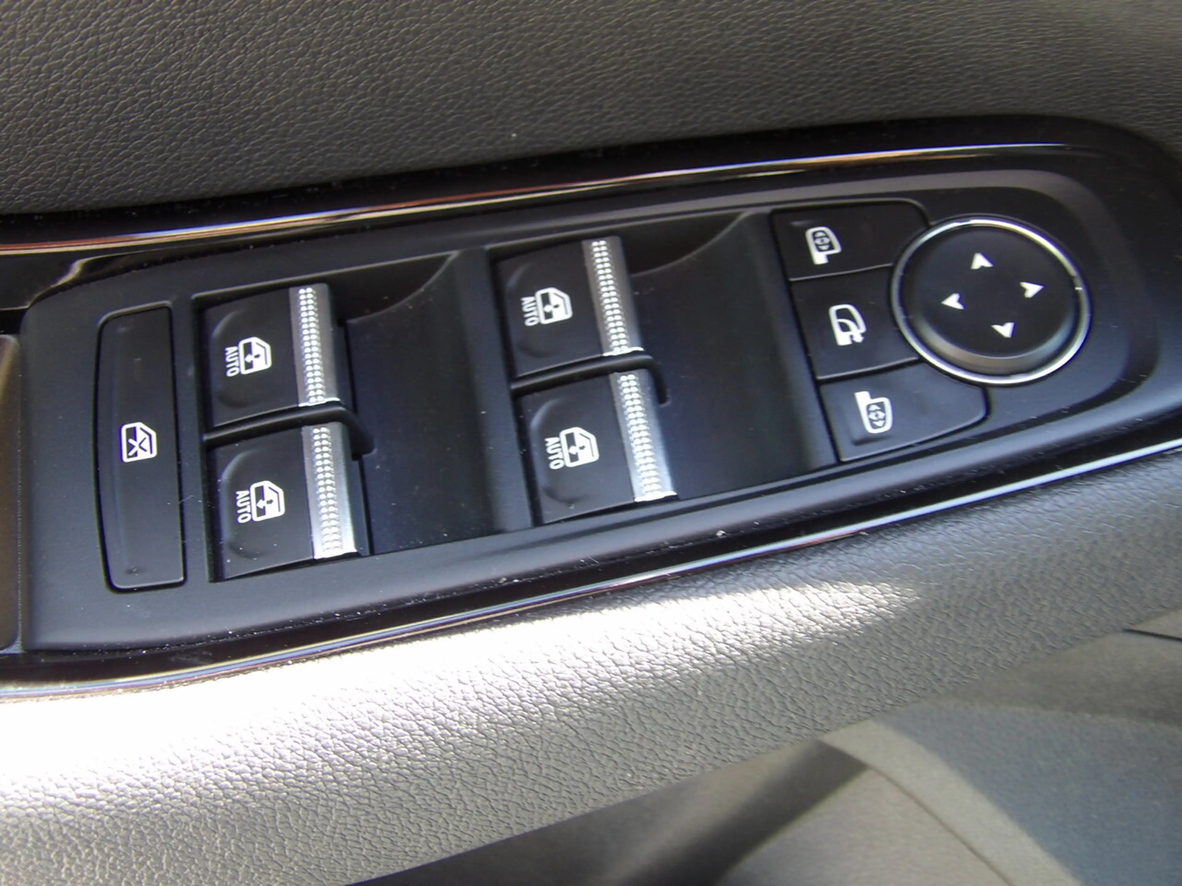 Renault Austral NEW MODEL Techno Mild Hybrid 150 EDC + Winterpa... — photo 9
