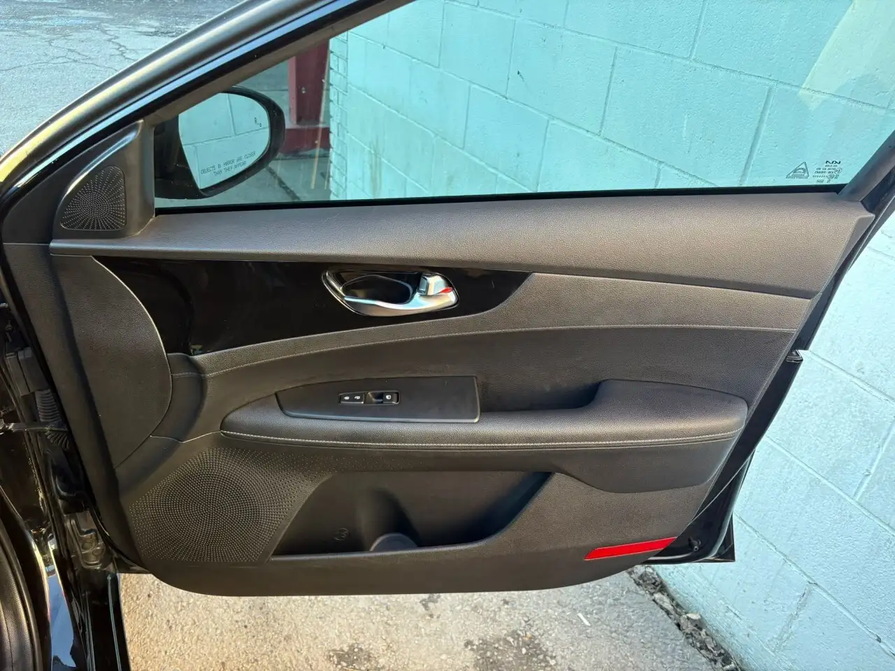 Kia Forte снимка Kia Forte