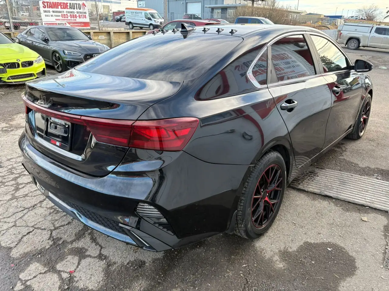 Kia Forte снимка Kia Forte