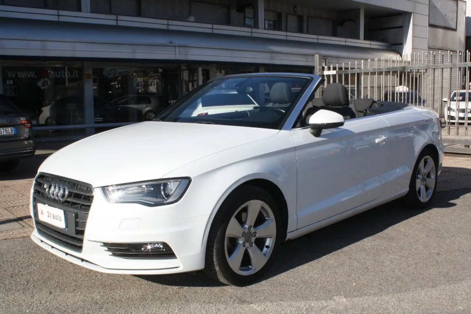 Audi A3 Cabrio 2.0 TDI clean diesel S tronic Ambition Wit - 1
