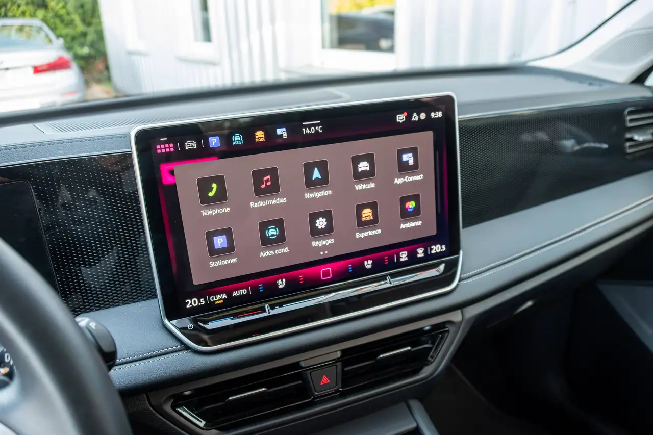 Volkswagen Tiguan 1.5 eTSI mHEV DSG FULL PANO CUIR VENTILE+MASSANT GARANTIE VW 10/2027, миниатюра 21