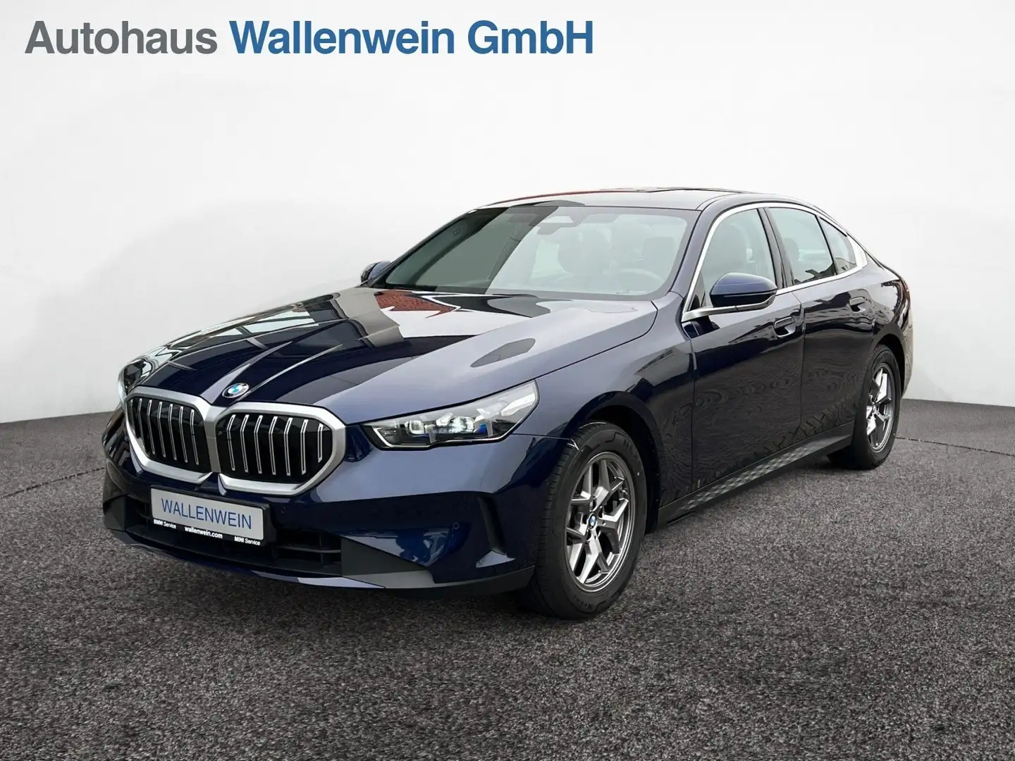BMW 520 i Aut., HUD, Panorama, 360° Kamera, Standhzg Blau - 1