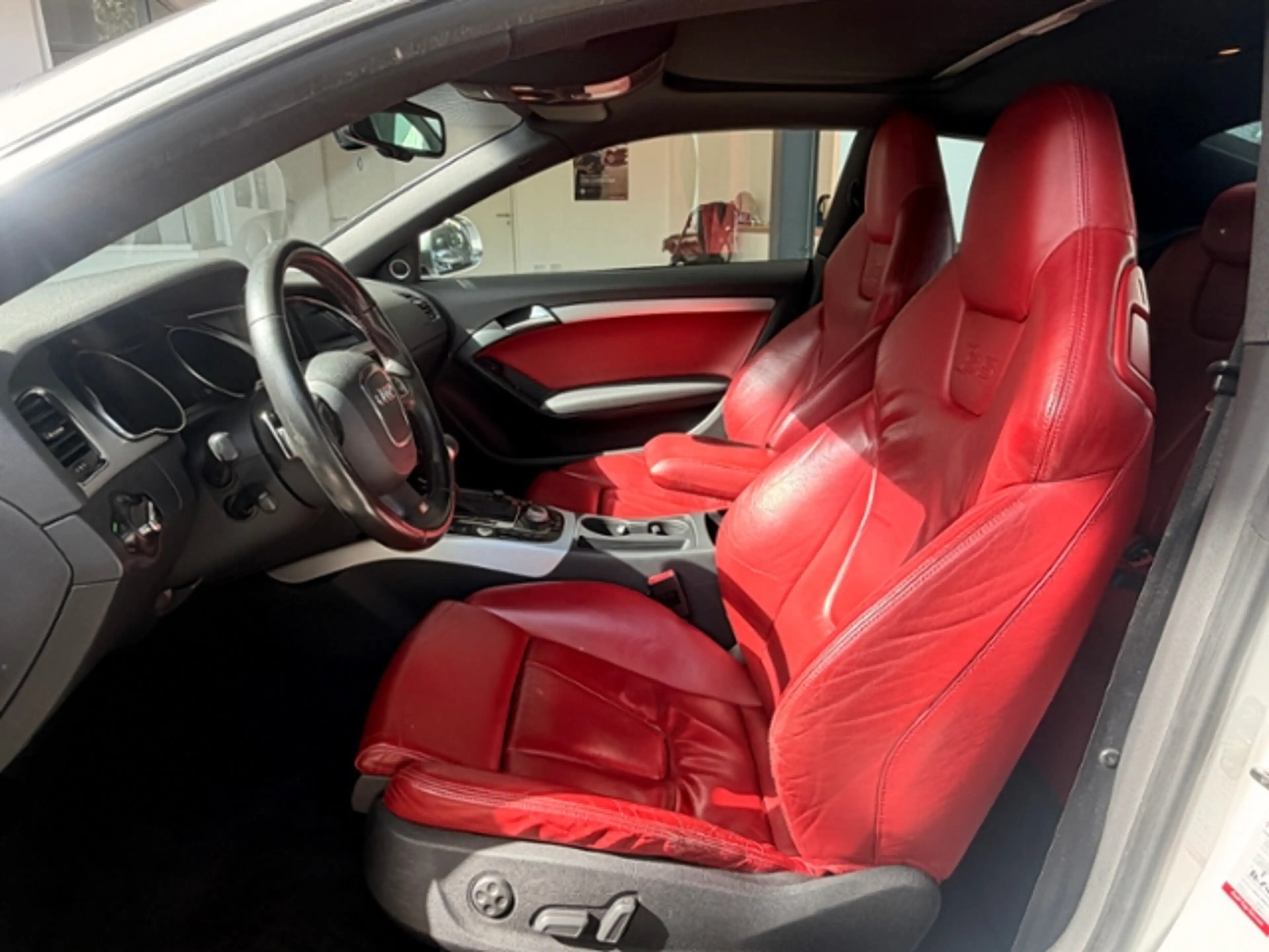 Audi S5 4.2 FSI quattro Coupe Leder NAVI B&O PDC GSD — photo 9