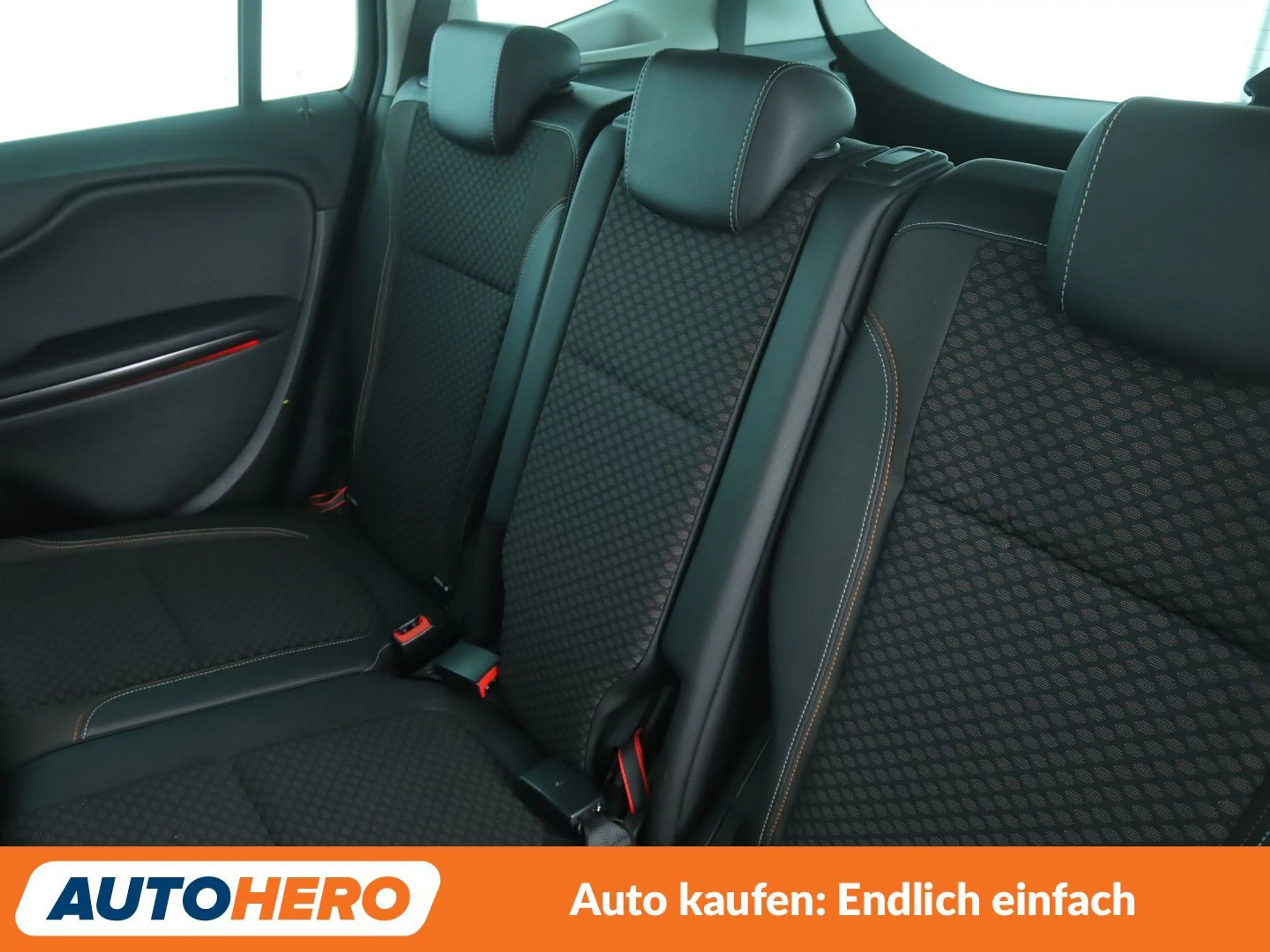 Opel Zafira Tourer 2.0 CDTI Innovation Aut.*NAVI*PDC*TEMPO*SHZ* — photo 14