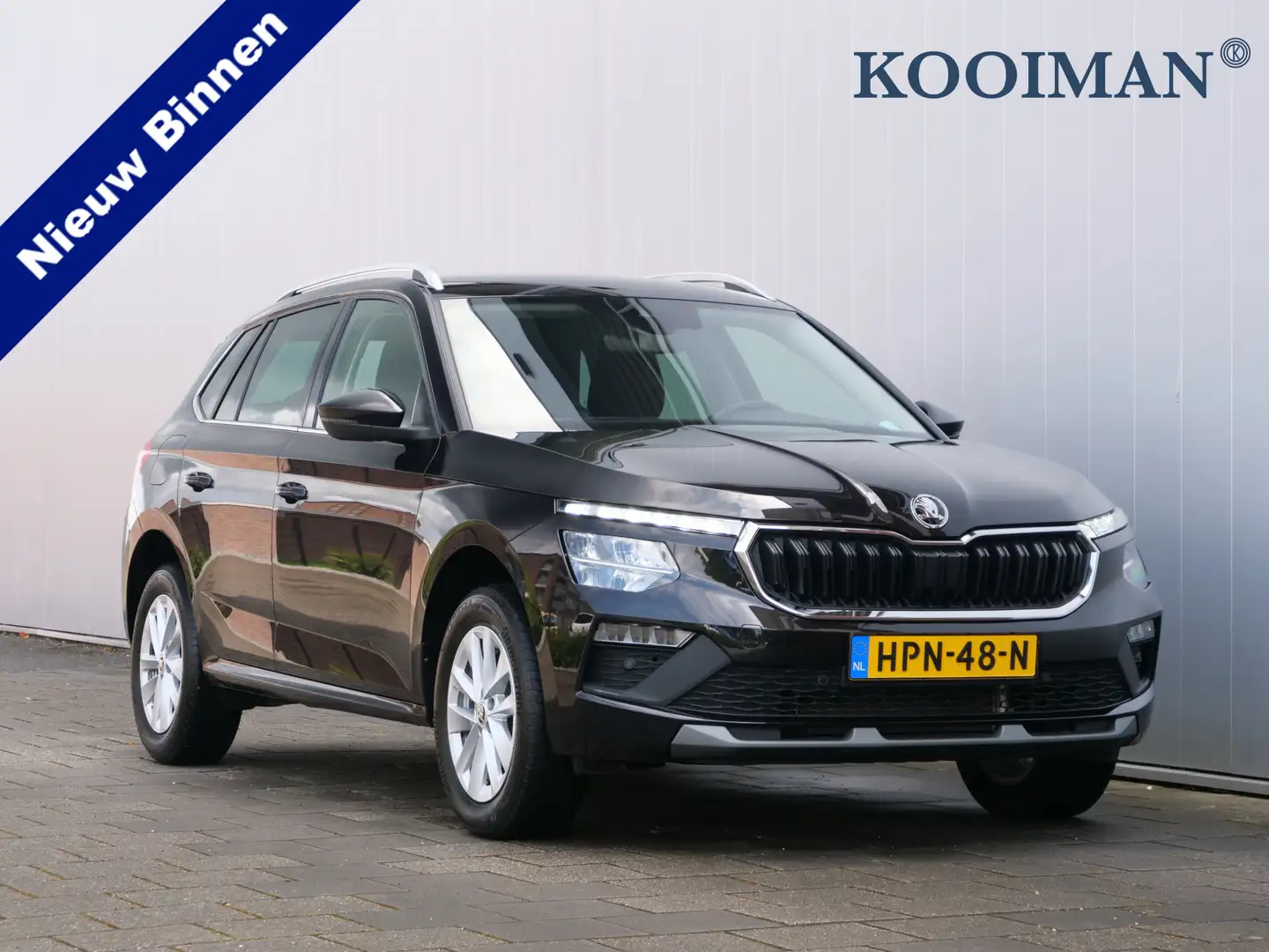 Skoda Kamiq 1.0 TSI Business Edition Apple CarPlay / Camera / Zwart - 1