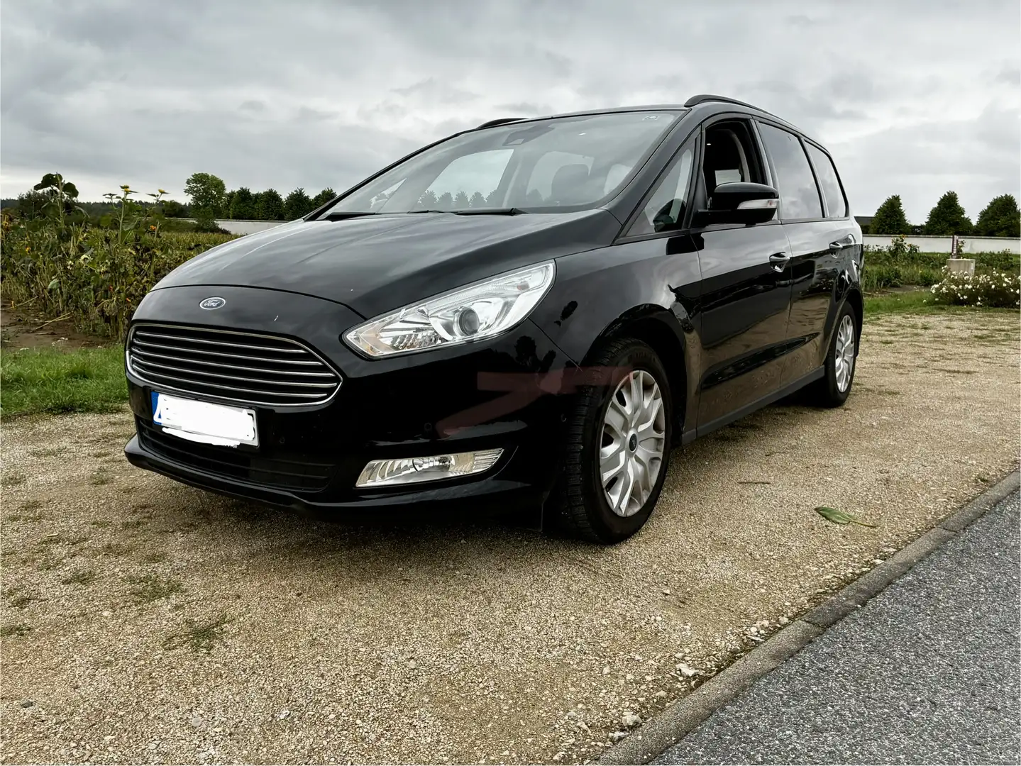 Ford S-Max Galaxy 2.0 TDCi Trend 7-Sitzer Schwarz - 1