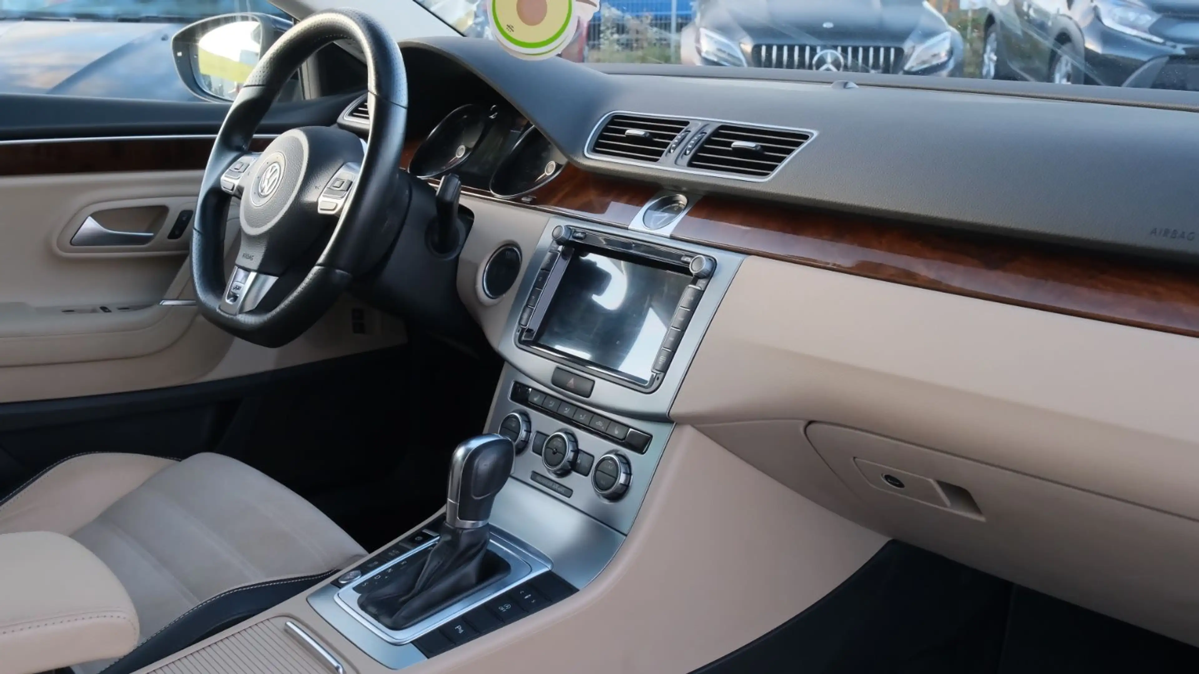 Volkswagen Passat CC R-Line DSG BMT Alcantara Kamera SH BT — photo 9