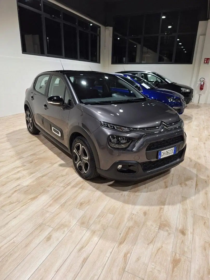Citroen C3 C3 PureTech 83 S&S Shine Grau - 1