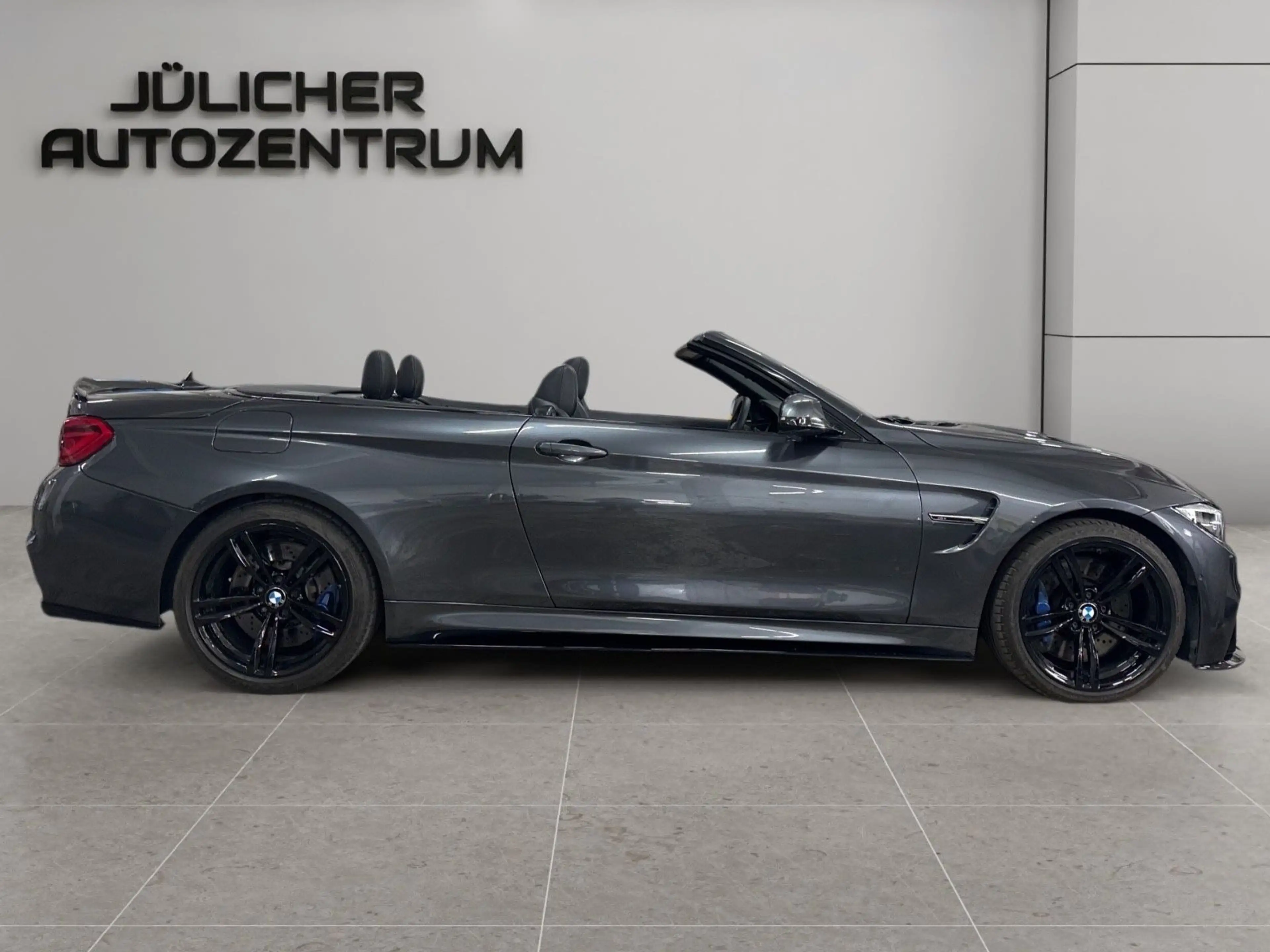 BMW M4 Cabrio Competition Aut. / Harman/Kardon — photo 2
