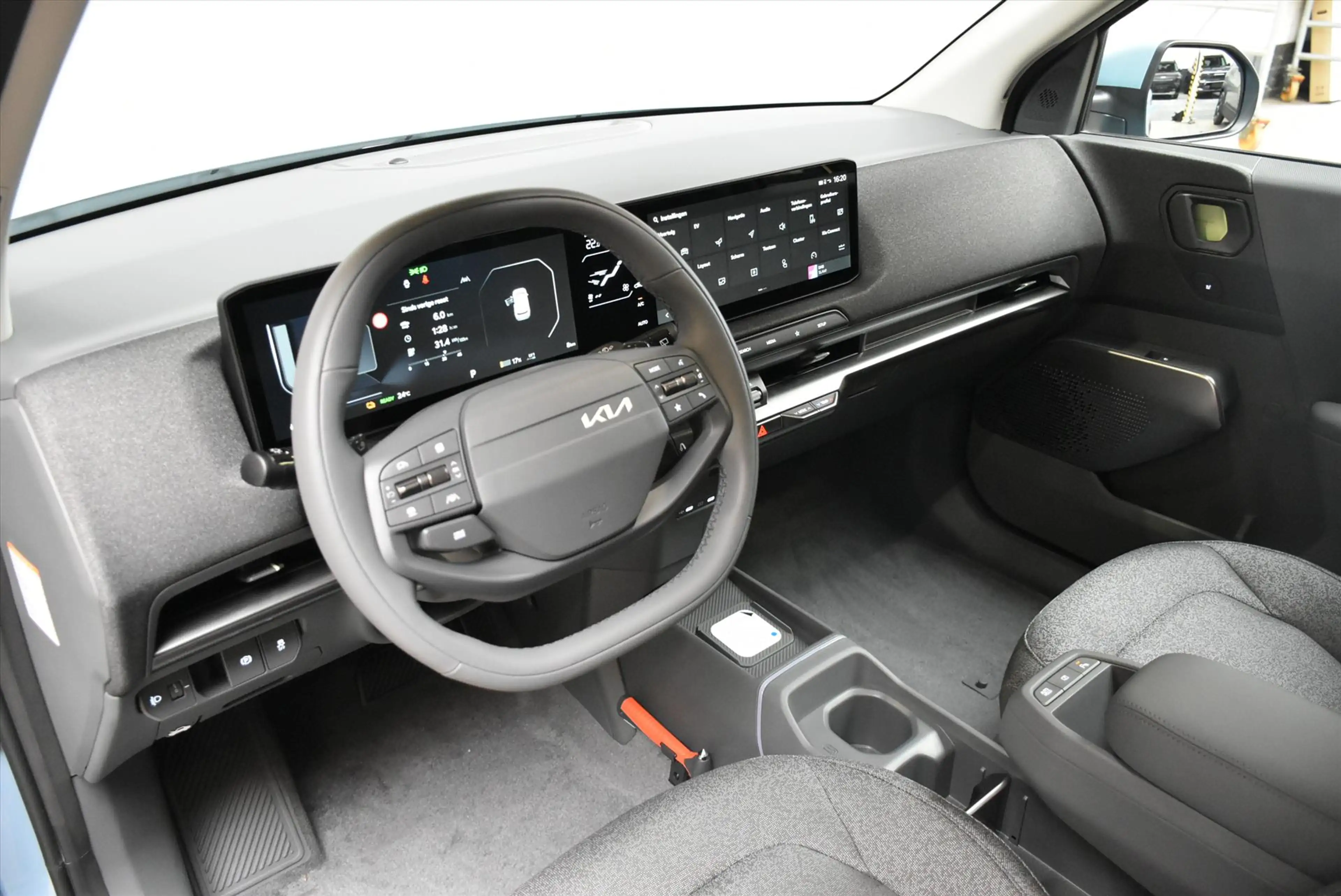 Kia EV2 42,2 kWh 147pk Plus — photo 9