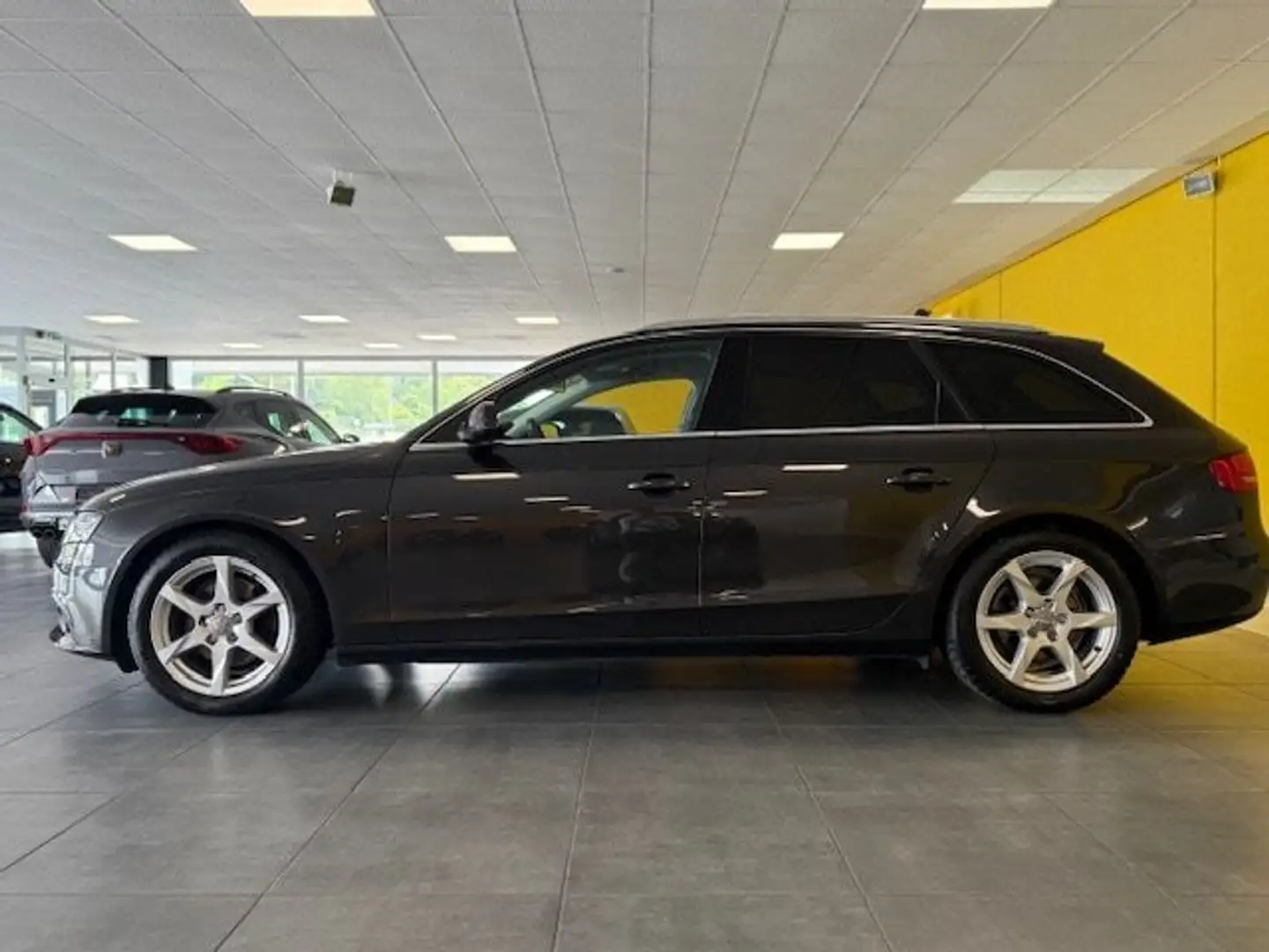 Audi A4 Avant Ambition 1.8 TFSI 6-Gang, Navi,Xenon,Si Gris - 2