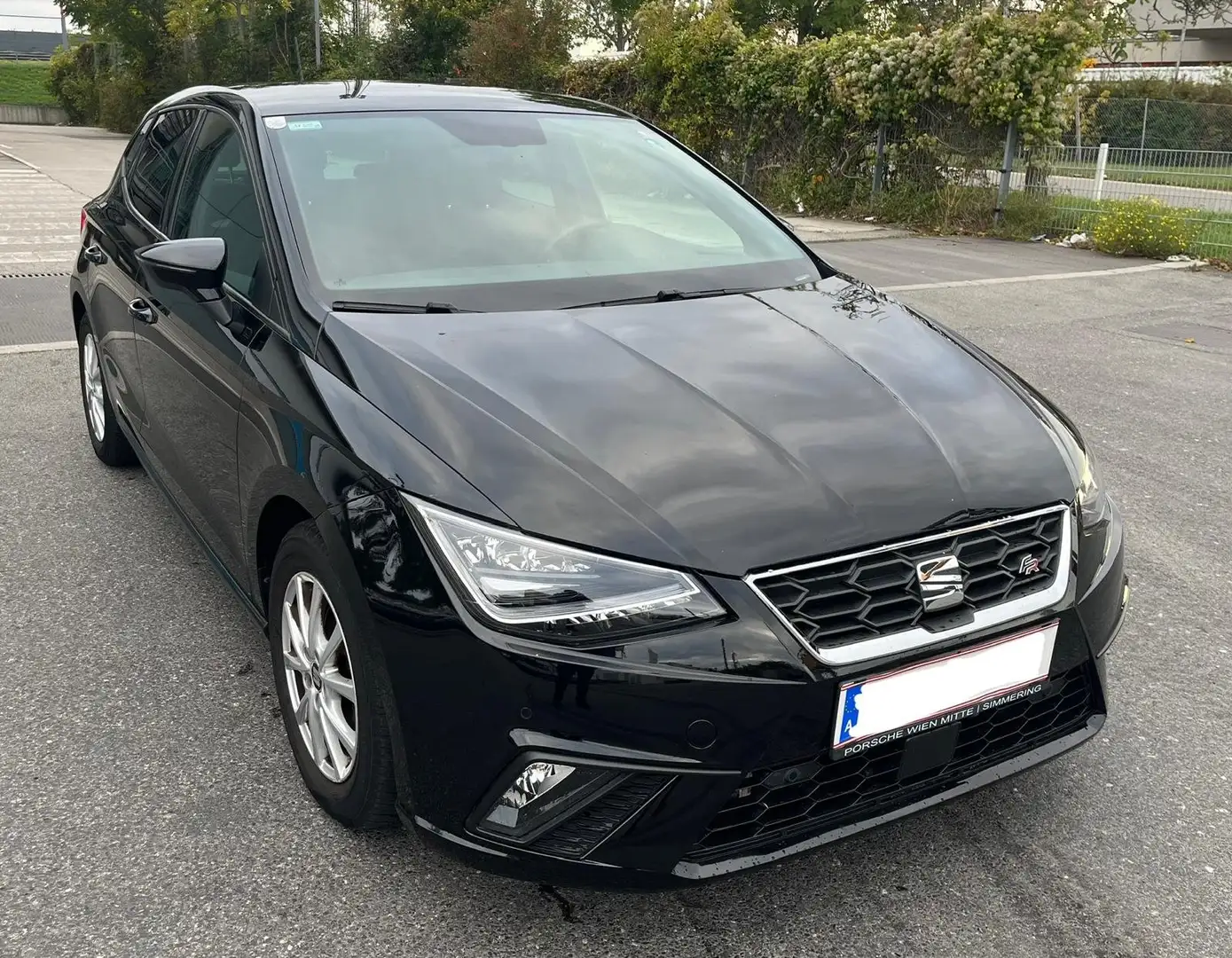 SEAT Ibiza Ibiza 1,0 ECO TSI FR DSG FR Schwarz - 1