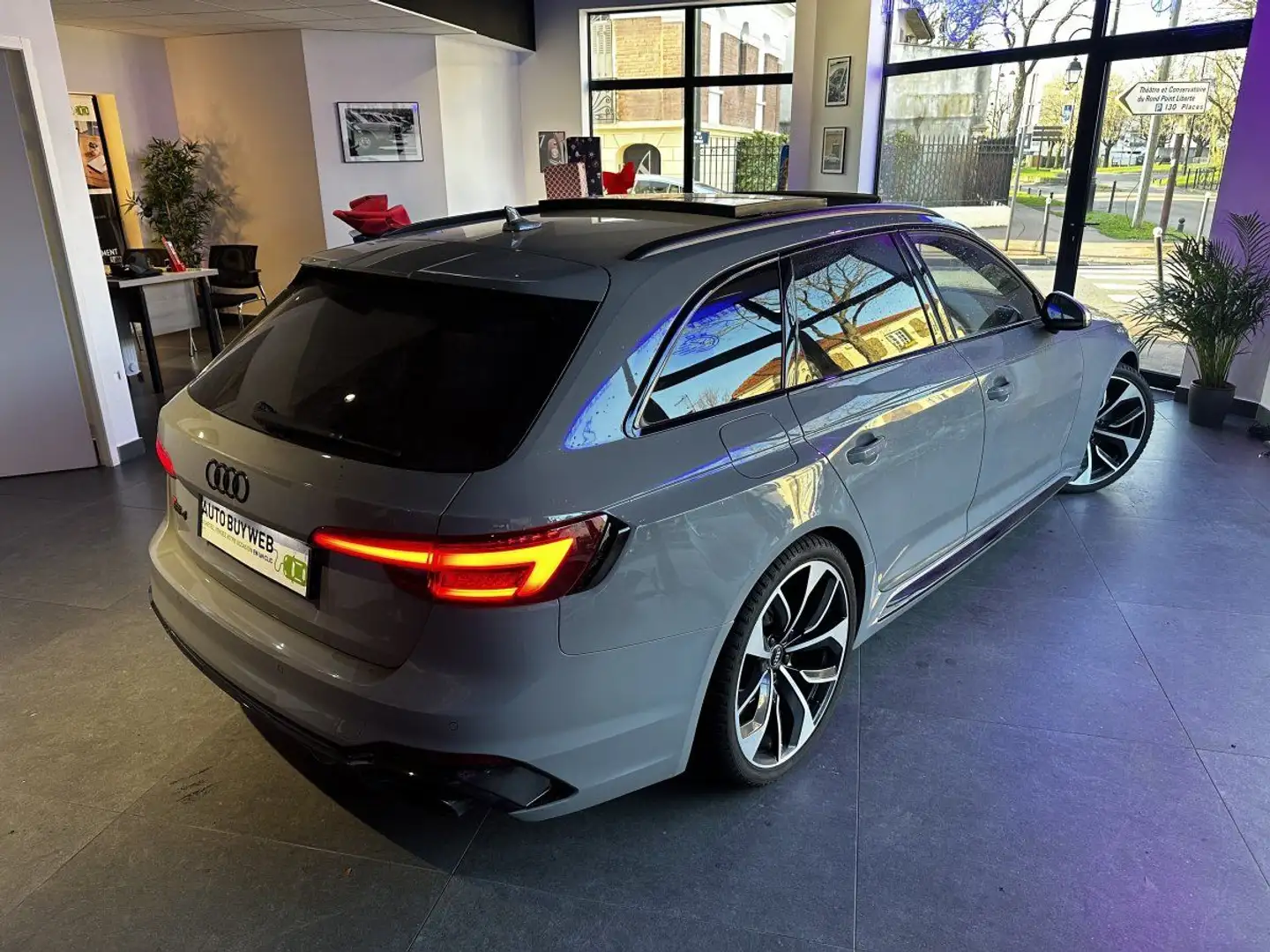 Audi RS4 AVANT V6 2.9 TFSI 450 ch Tiptronic 8 Gris - 2