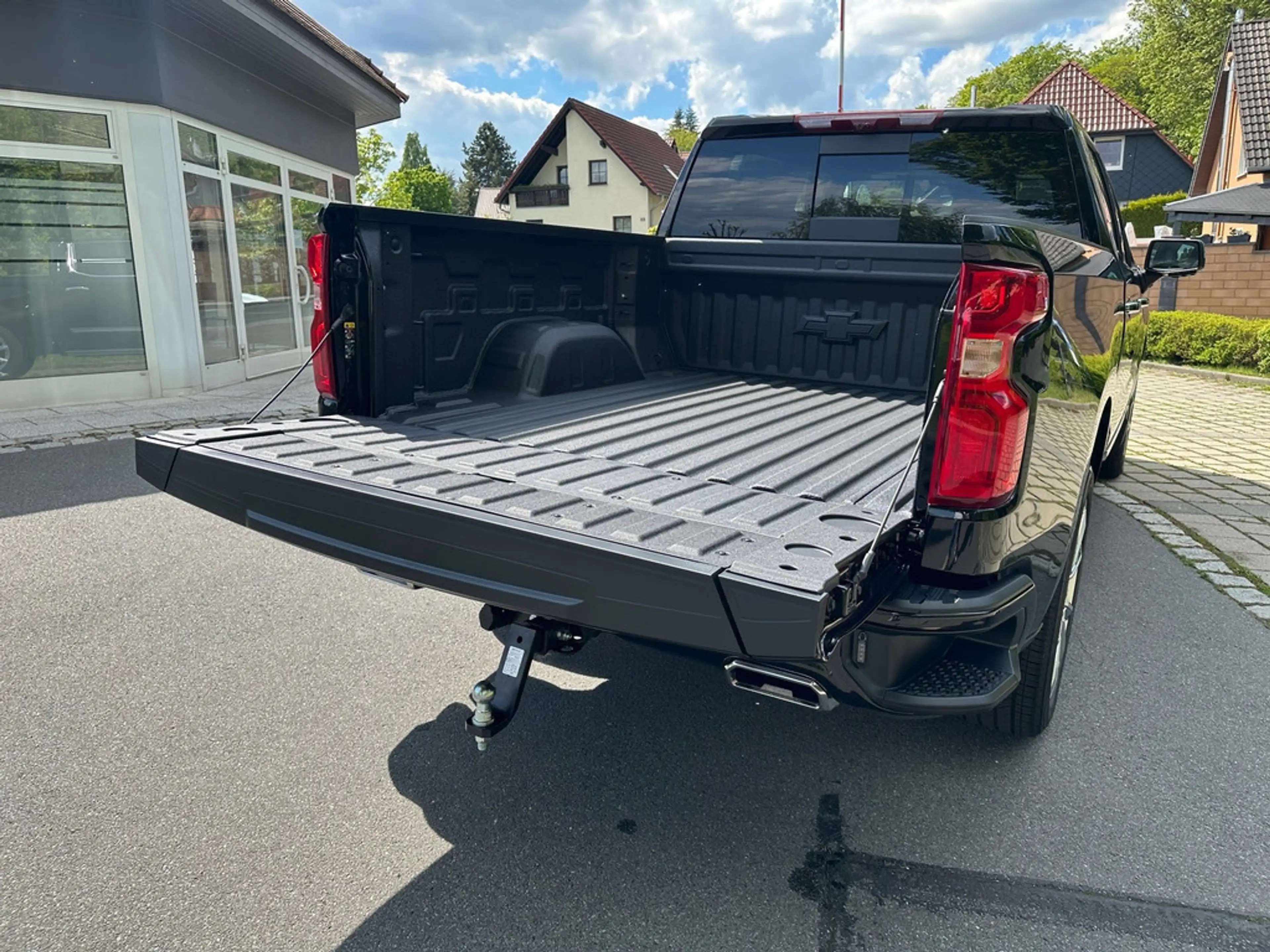 Chevrolet Silverado Crew Cab 4WD High Country 6.2L MY26 — photo 10
