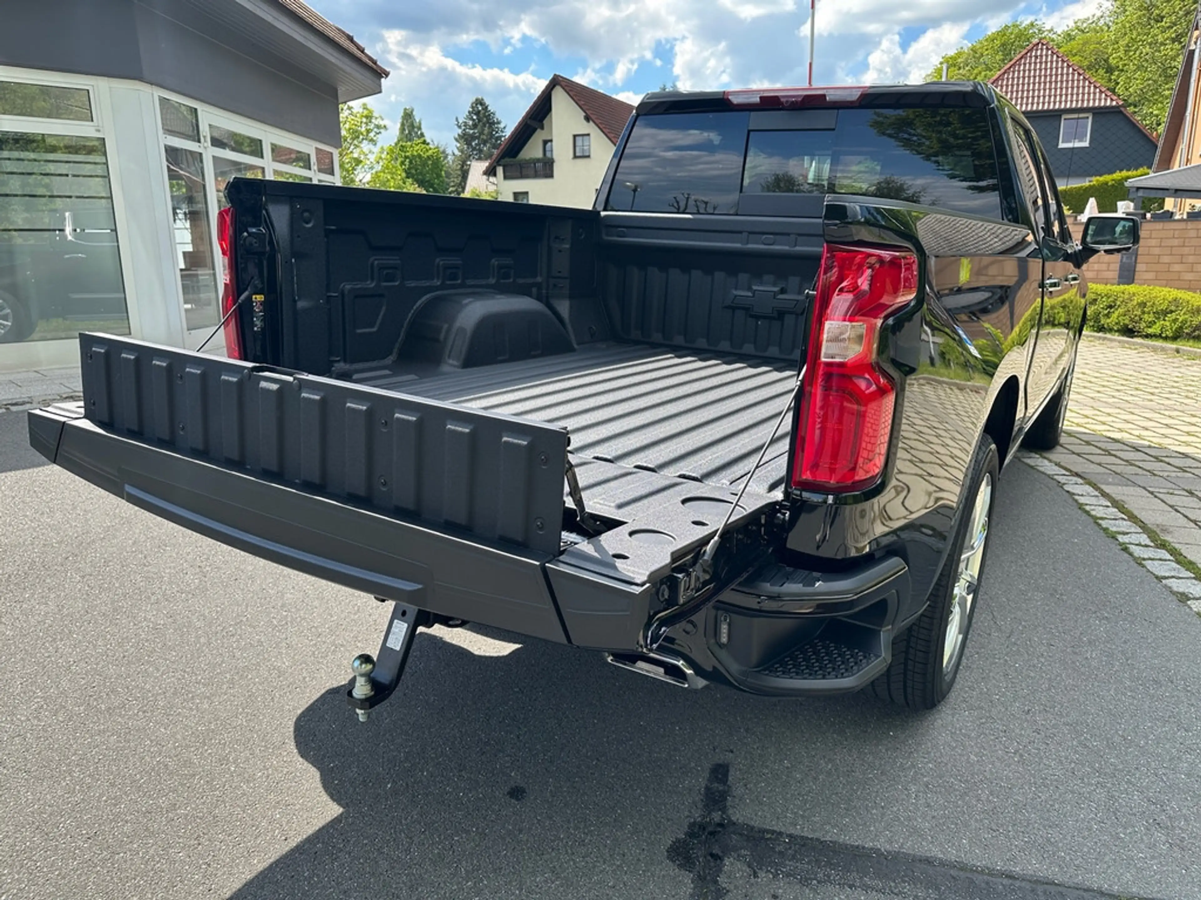 Chevrolet Silverado Crew Cab 4WD High Country 6.2L MY26 — photo 7