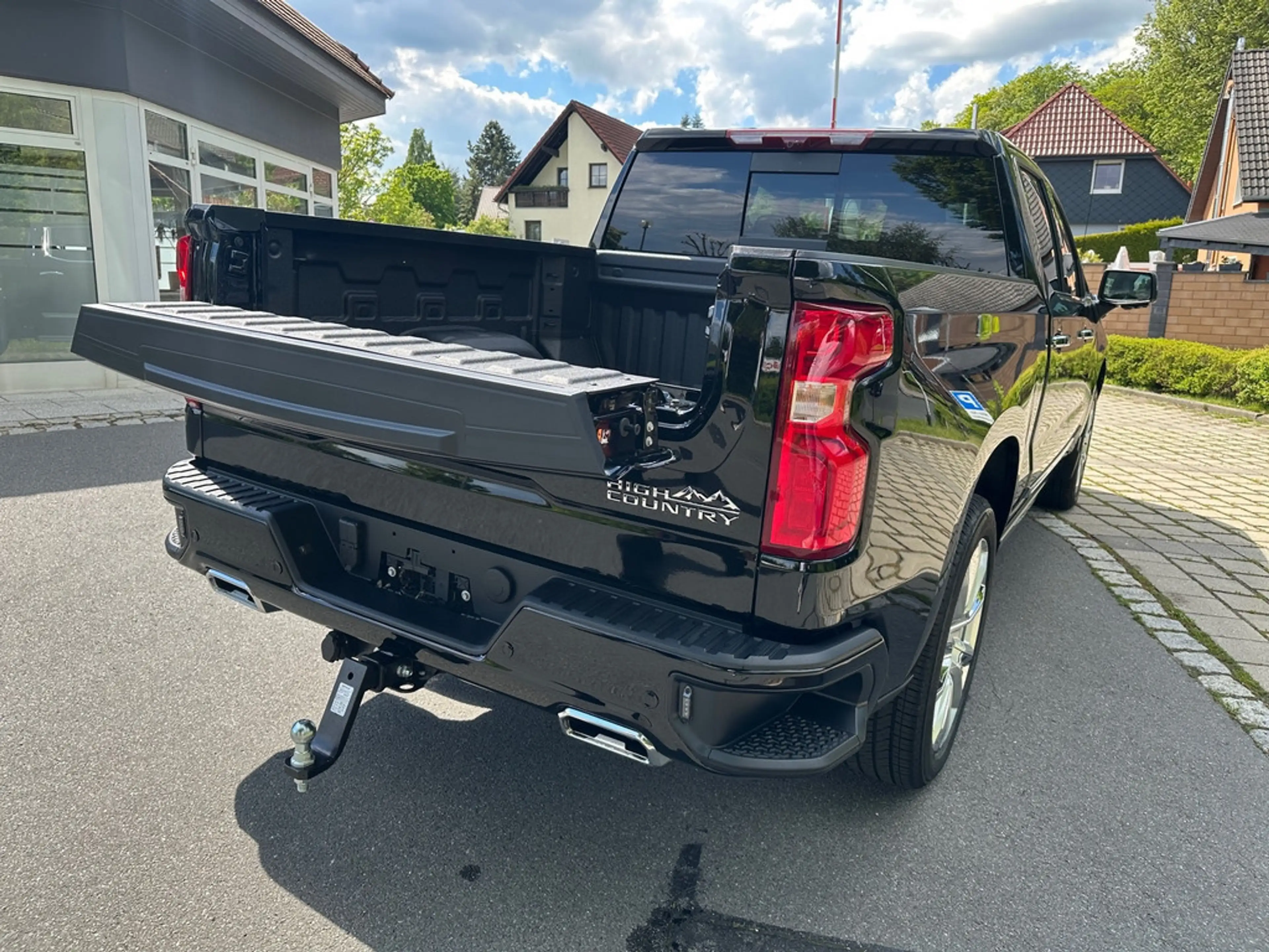 Chevrolet Silverado Crew Cab 4WD High Country 6.2L MY26 — photo 6