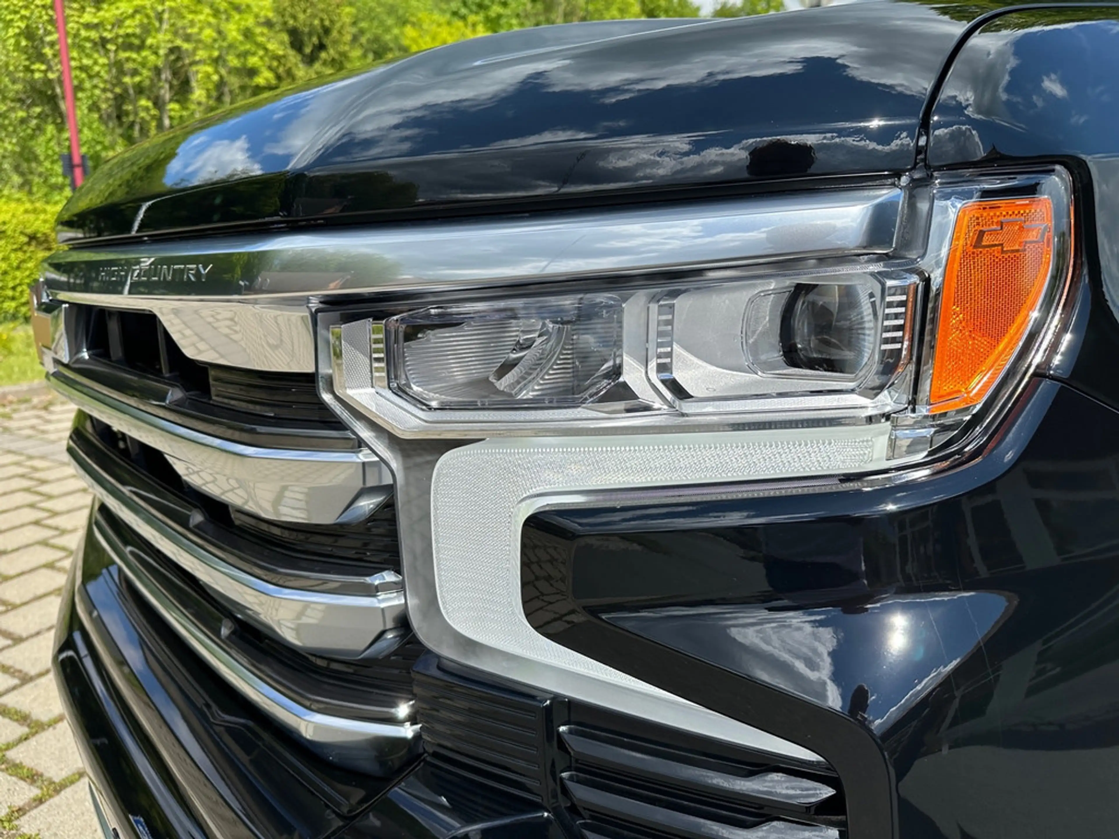 Chevrolet Silverado Crew Cab 4WD High Country 6.2L MY26 — photo 11