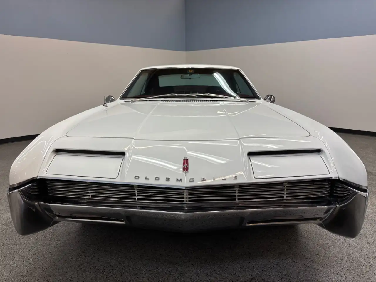 Oldsmobile Toronado Deluxe, foto 2