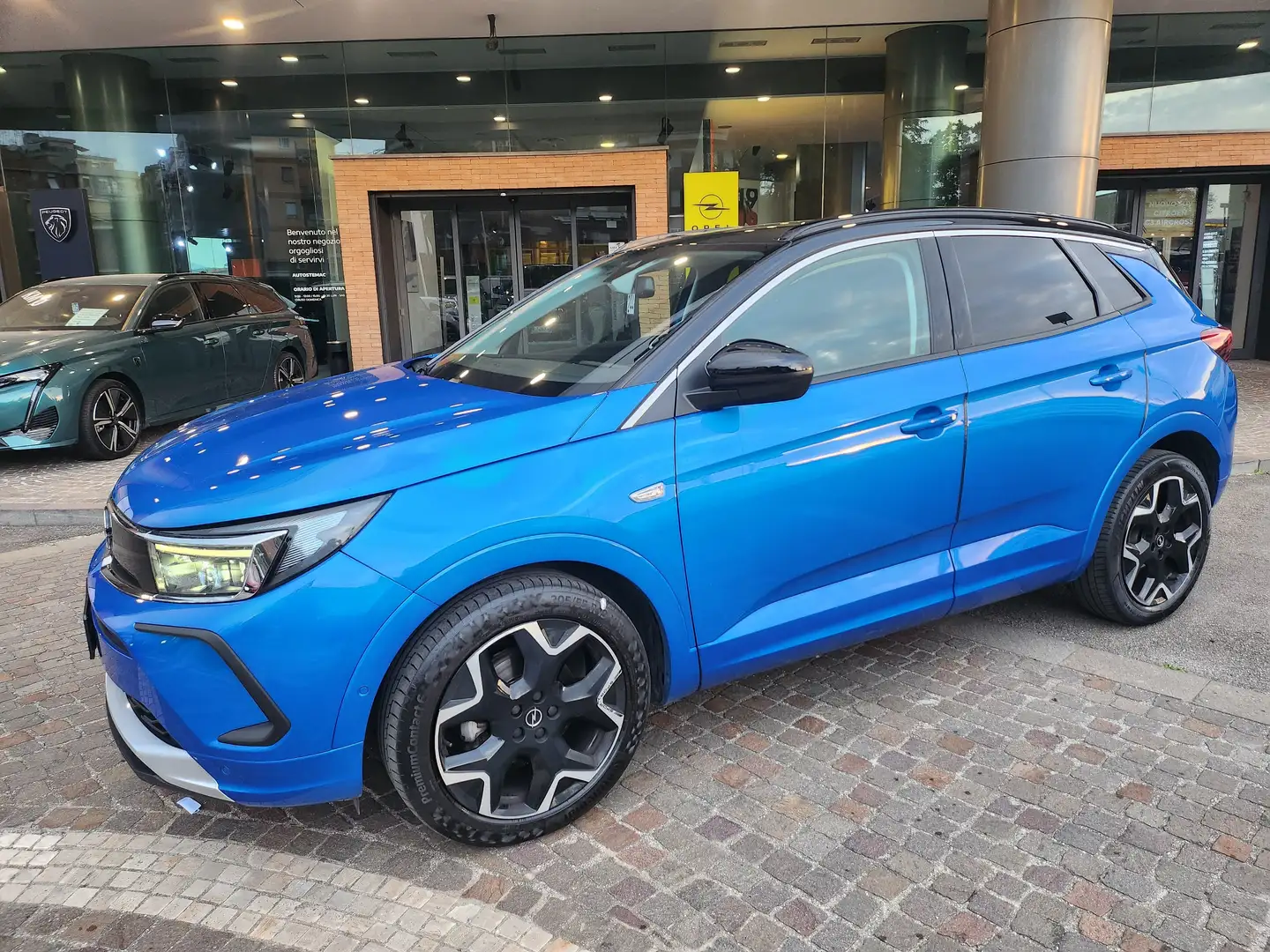 Opel Grandland X Grandland X 1.5 ecotec Ultimate  AUTOM Blauw - 2